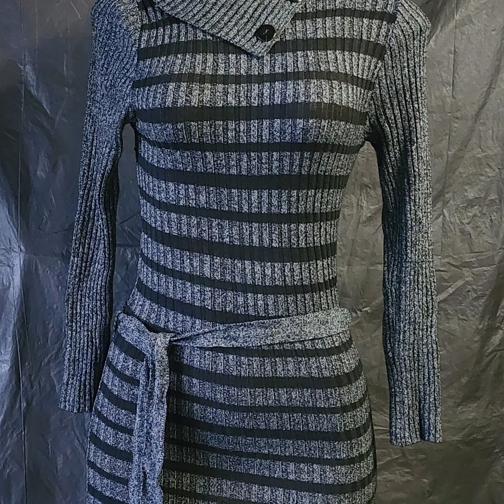 Ladies sweater shirt  szOS